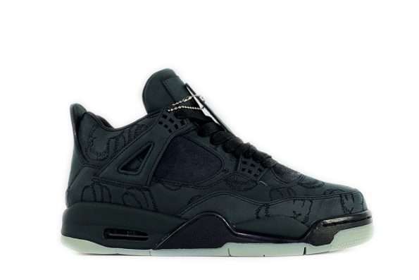 AIR JORDAN 4 RETRO KAWS BLACK REPLICA 930155-001