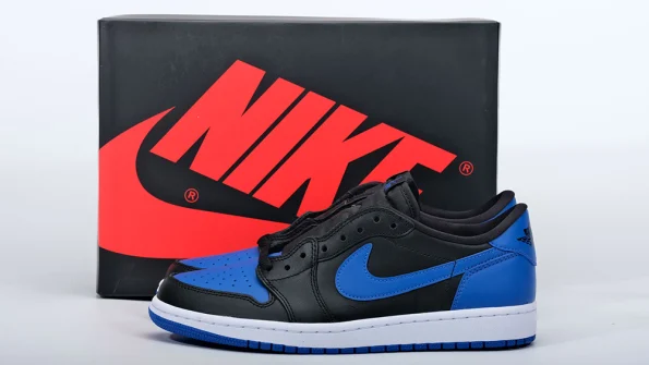 Jordan 1 Retro Low Royal Reps 705329-004