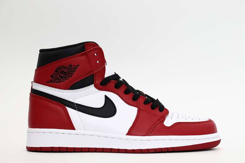 AIR JORDAN 1 RETRO HIGH OG CHICAGO REPLICA 555088-101