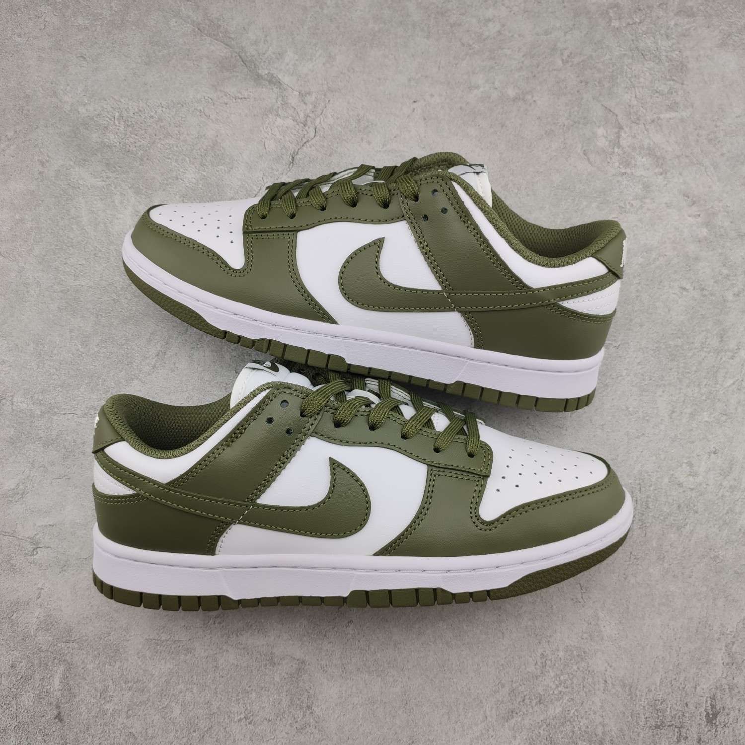 Nike Dunk Low ‘Medium Olive’ Reps DD1503 120