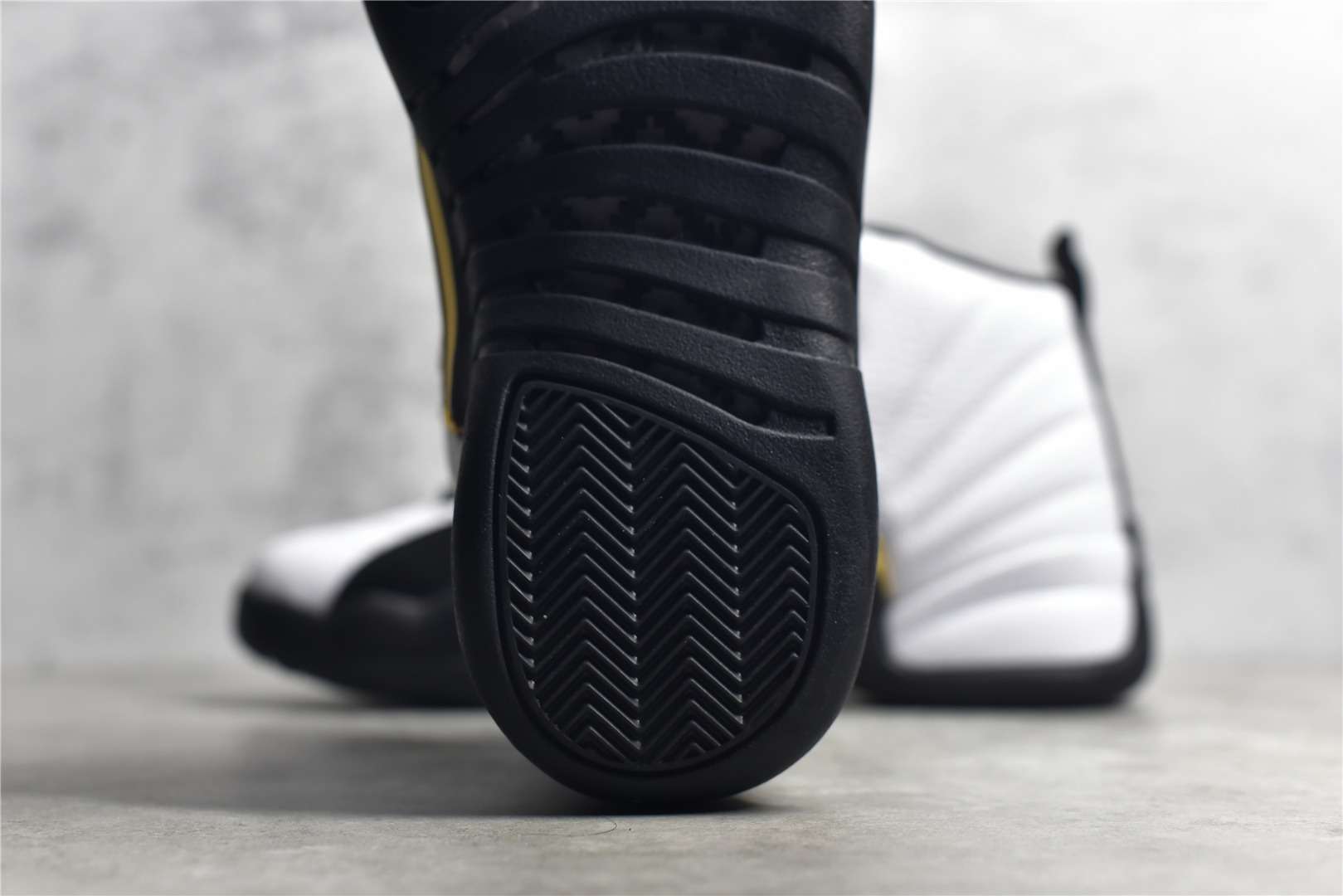 Air Jordan 12 Retro Royalty Taxi CT8013-170 Replica CT8013-170