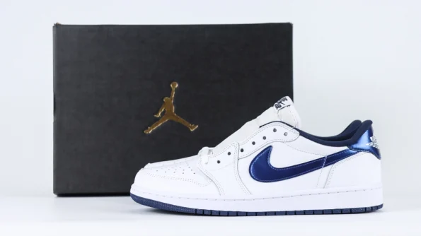 Air Jordan 1 Low Retro OG ‘Midnight Navy’ Reps 705329 106