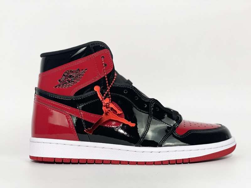 Air Jordan 1 Patent Leather ‘Bred’  555088-063