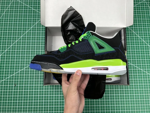 Air Jordan 4 Retro ‘Doernbecher’ Reps 308497-015