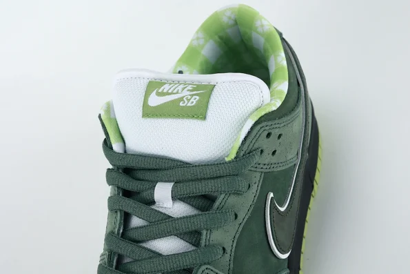 SB Dunk Low Concepts Green Lobster Replica BV1310-337