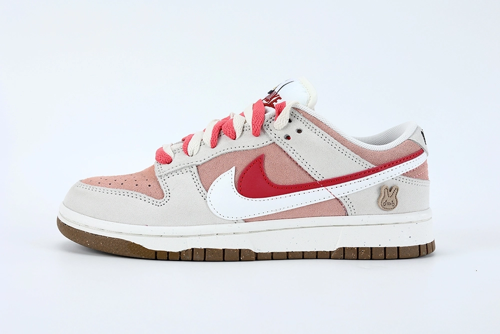 Nike Dunk Low SE ’85’ Bunny Cookies Reps  DO9457-100