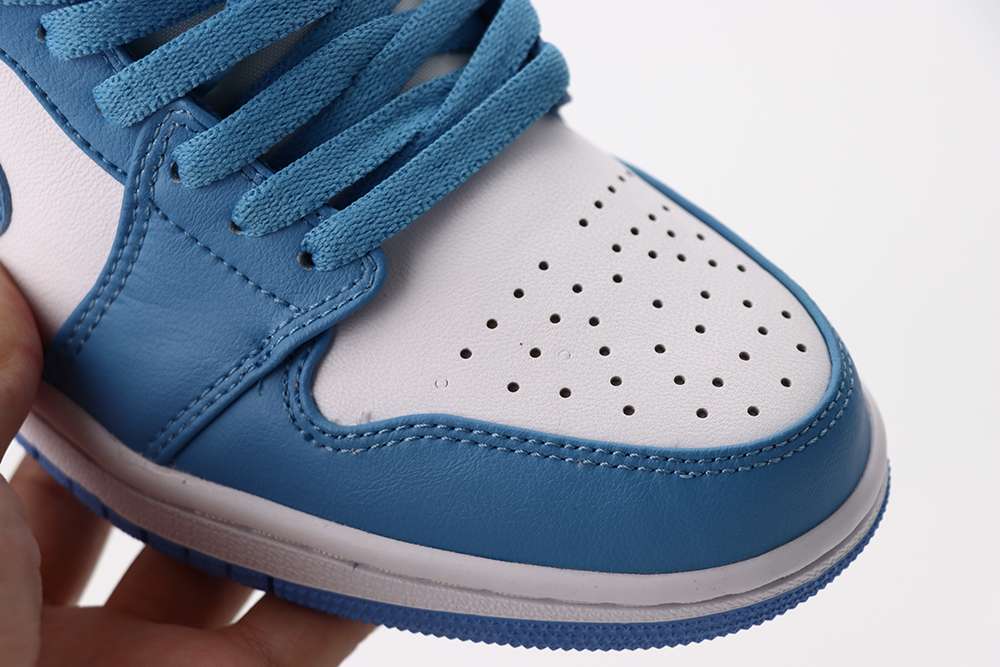 AIR JORDAN 1 LOW “UNC” Replica CJ7891-401