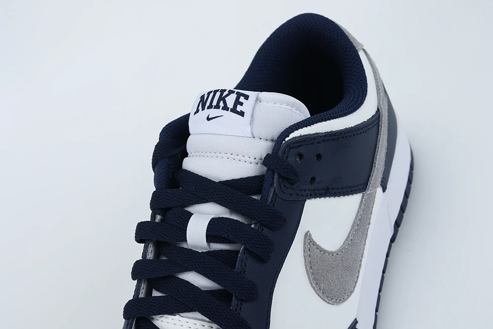 Nike Dunk Low Summit White Midnight Navy Reps  FD9749-400