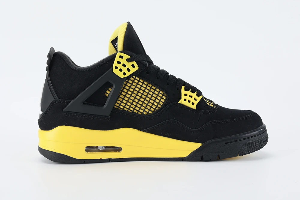 Air Jordan 4 Retro ‘Thunder’ 2023 Quality Reps DH6927-017