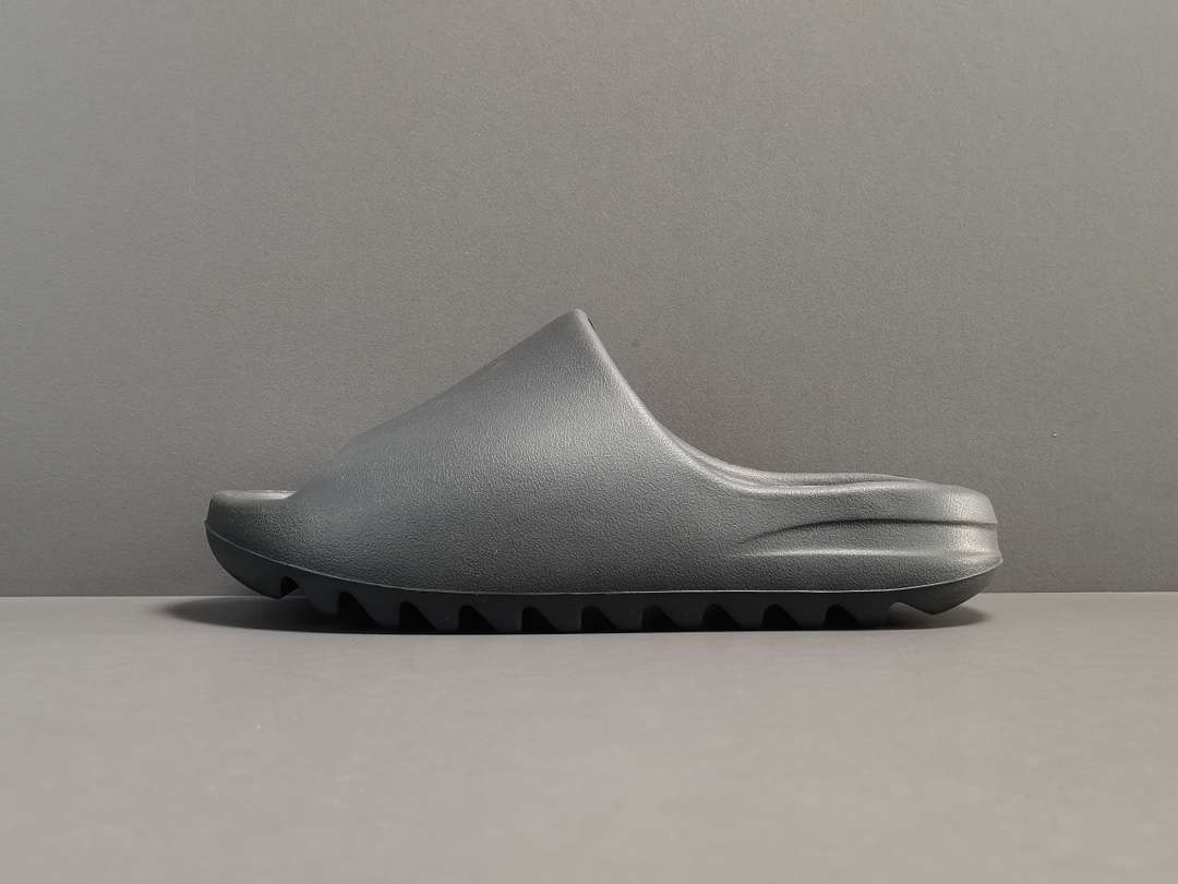 YESKICKS Adidas Yeezy Slide Onyx Replica HQ6448