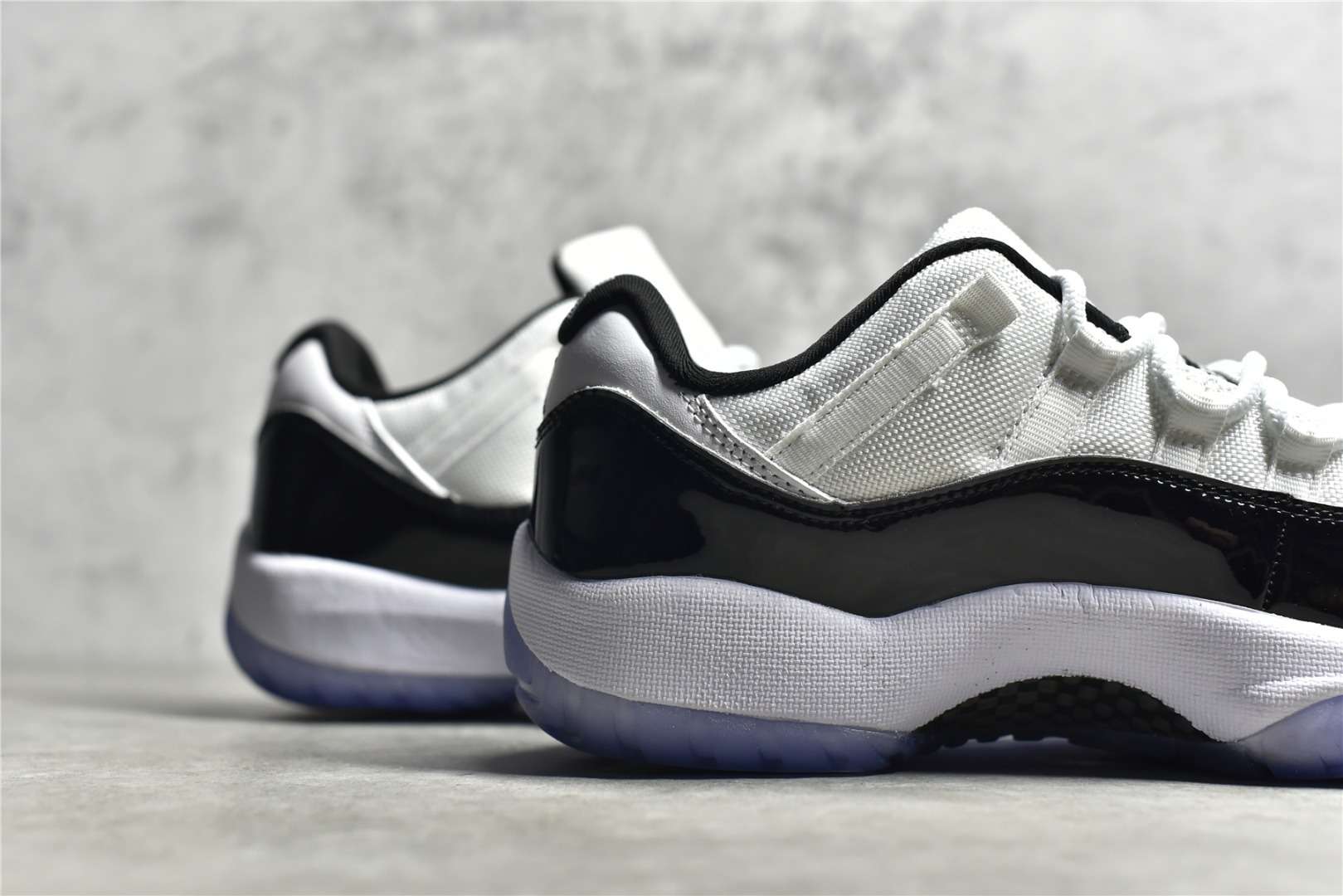 Air Jordan 11 Retro Low Concord Replica 528895-153