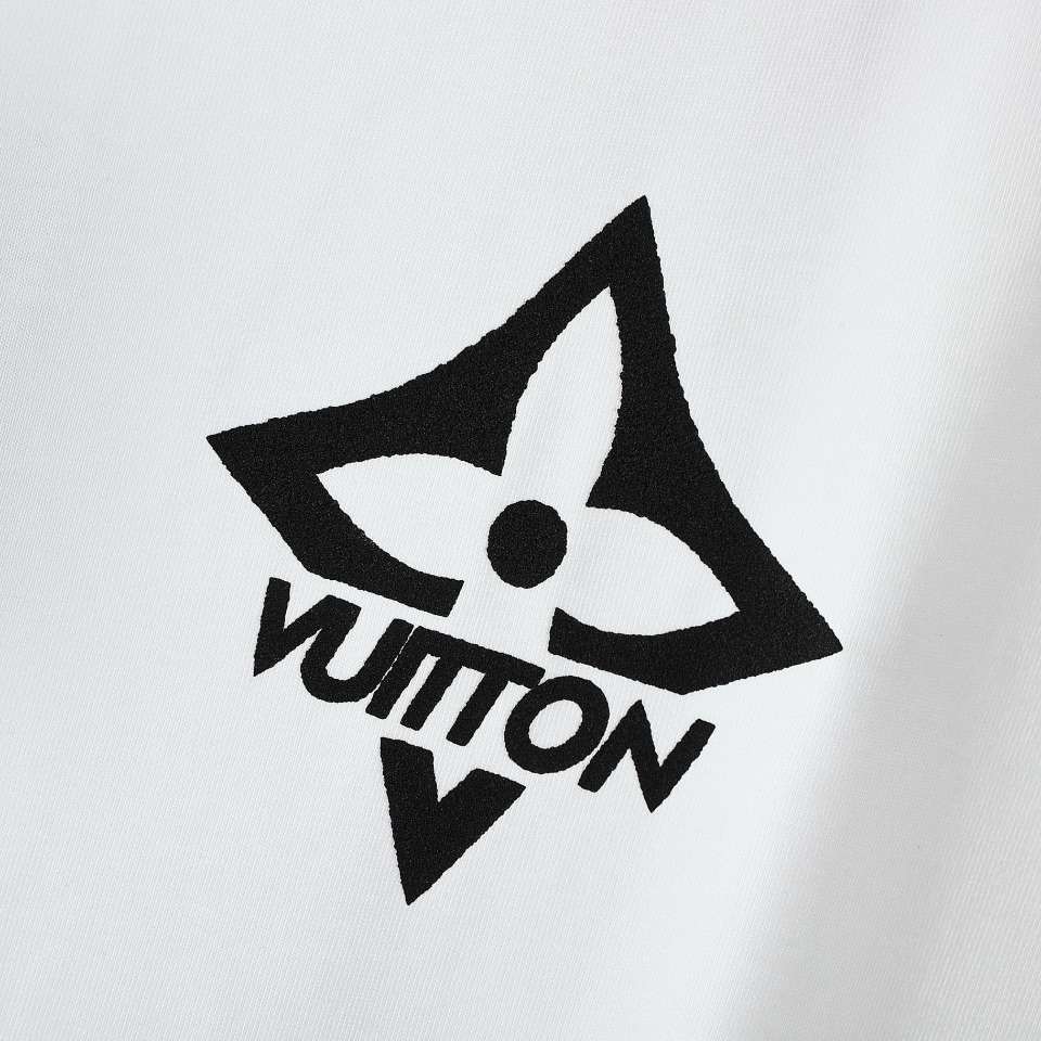 YESKICKS Louis Vuitton Foam Letter Print T-Shirt For Unisex Black And White