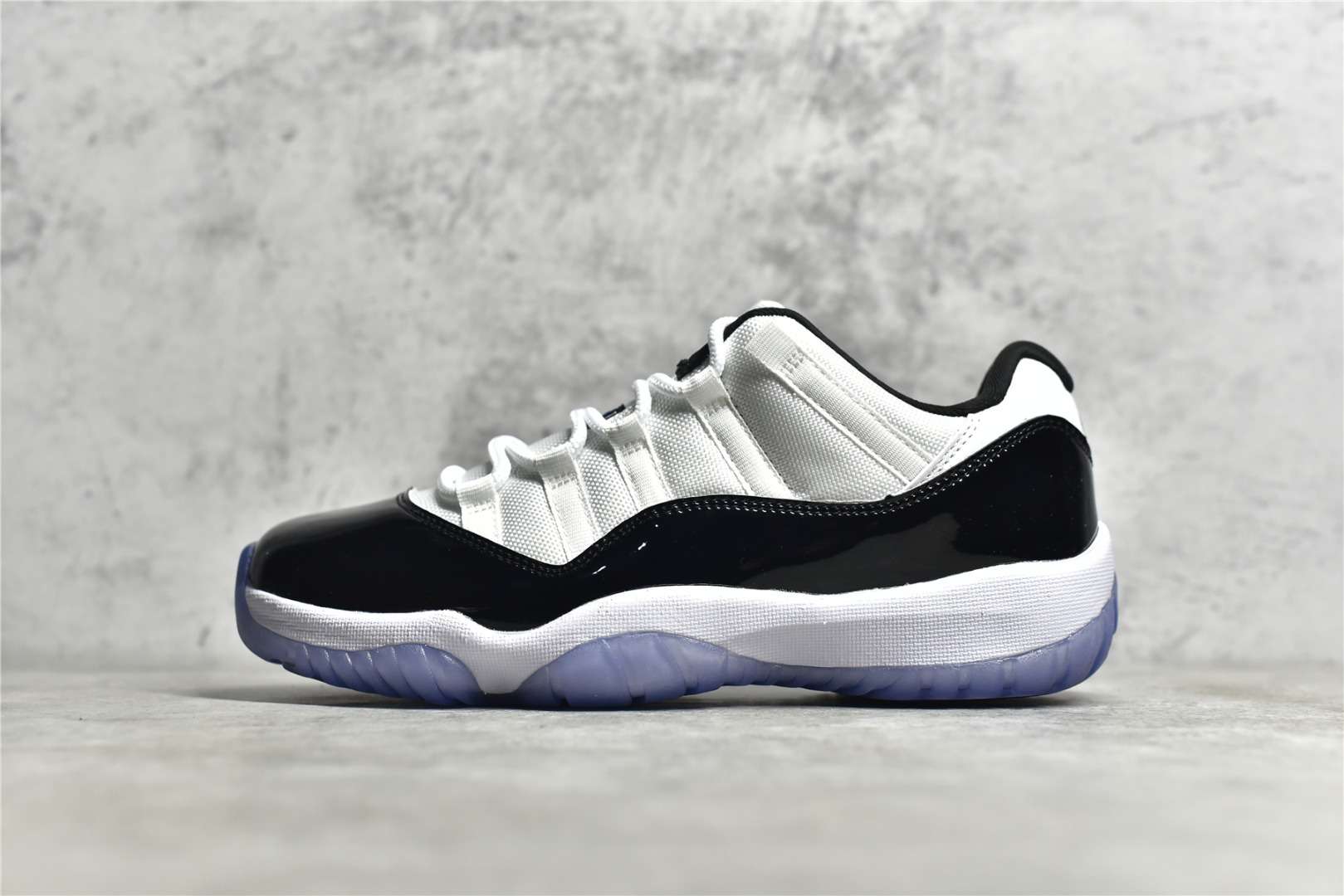 Air Jordan 11 Retro Low Concord Replica 528895-153