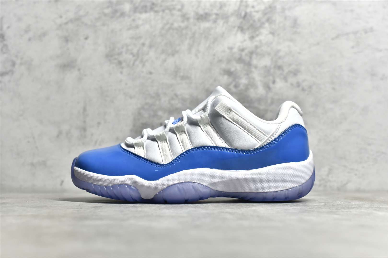 Air Jordan 11 Retro Low University Blue Replica 528895-106