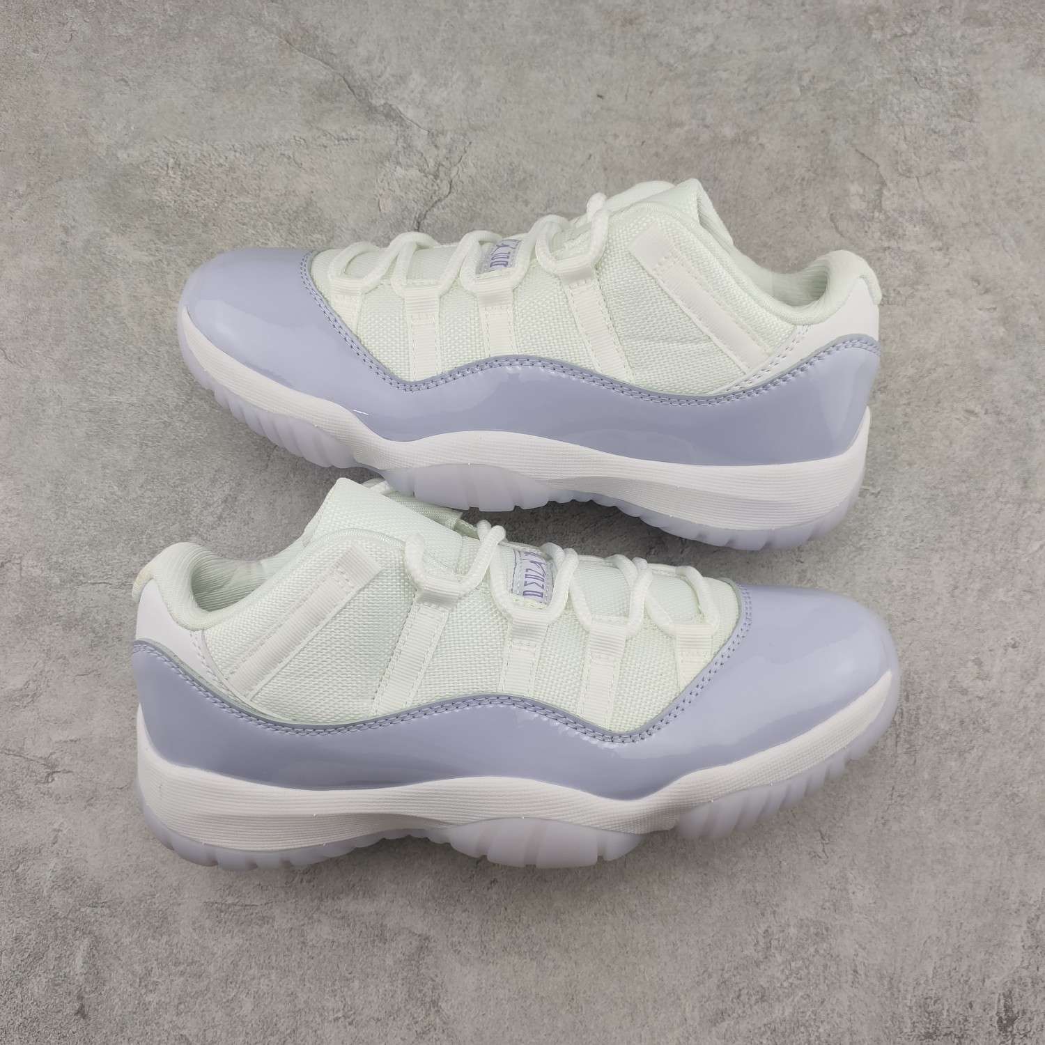 Air Jordan 11 Retro Low Pure Violet AH7860-101 Replica