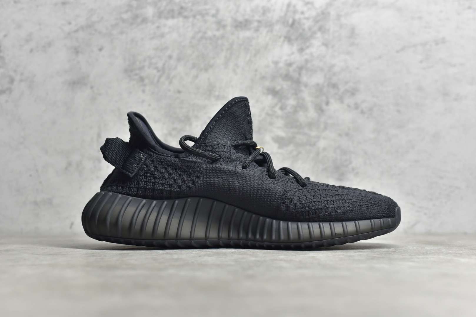 YESKICKS Adidas Yeezy Boost 350 V2 Onyx Replica HQ4540