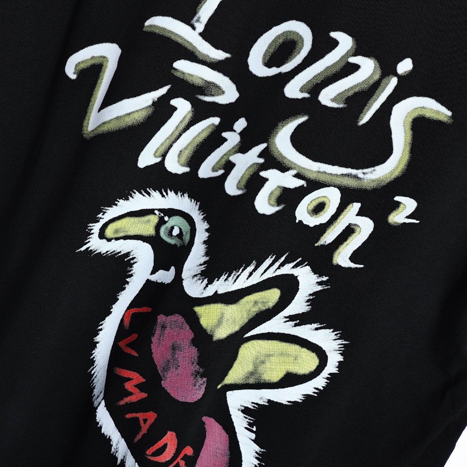 YESKICKS Louis Vuitton Graffiti Duck T-Shirt For Unisex Black And White