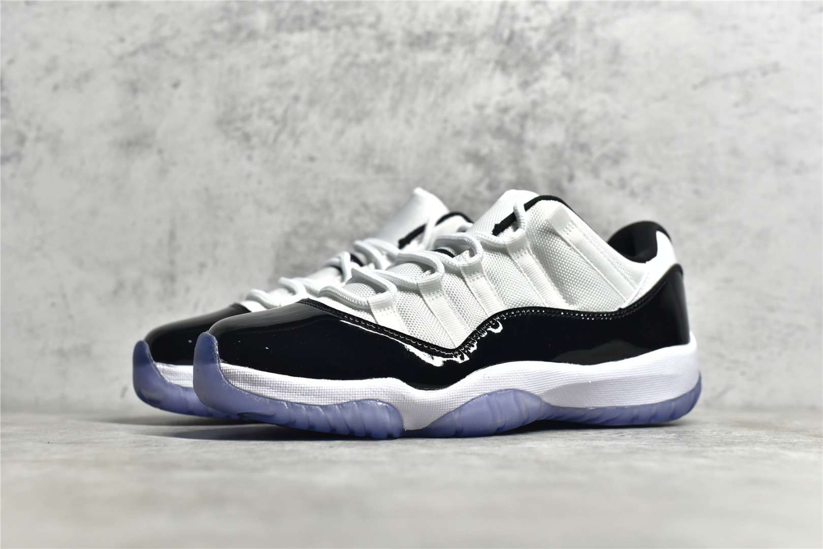 Air Jordan 11 Retro Low Concord Replica 528895-153