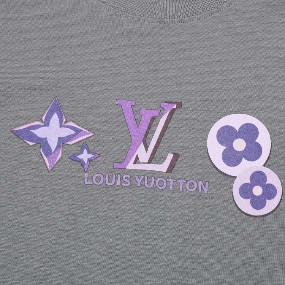 YESKICKS Louis Vuitton Color Clash Logo Flower Print T-Shirt For Unisex Gray And Apricot