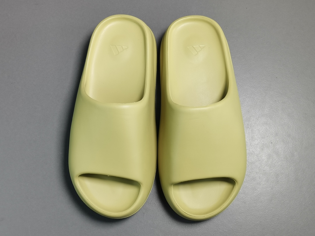 YESKICKS YEEZY SLIDE RESIN REPLICA FX0494/GZ5551