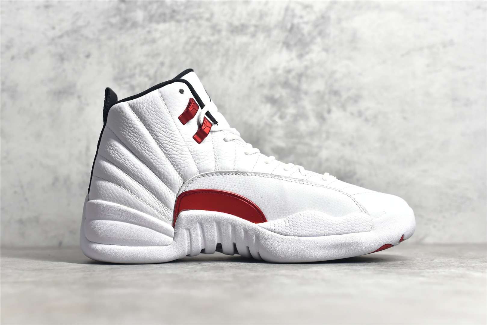 Air Jordan 12 Retro Twist Replica Sneaker CT8013-106