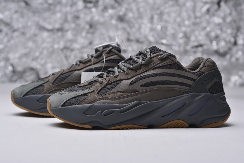 YESKICKS Adidas Yeezy Boost 700 V2 Geode Replica EG6860