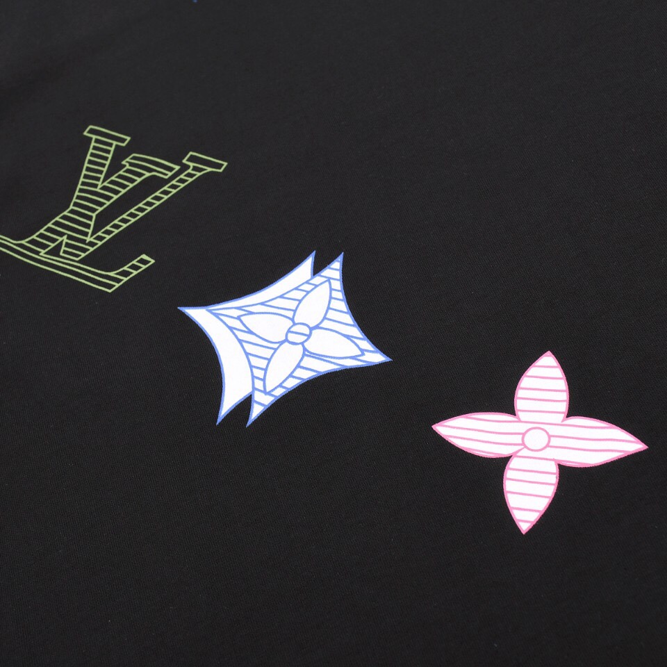 YESKICKS Louis Vuitton Color Clash Logo Flower Print T-Shirt For Unisex Black