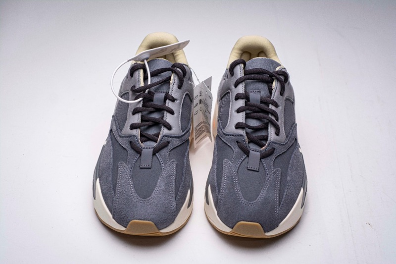 YESKICKS Adidas Yeezy Boost 700 Magnet Replica FV9922