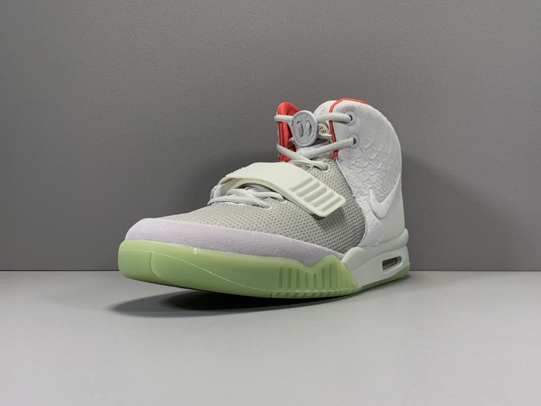 YESKICKS Nike Air Yeezy 2 Pure Platinum Replica 508214-010