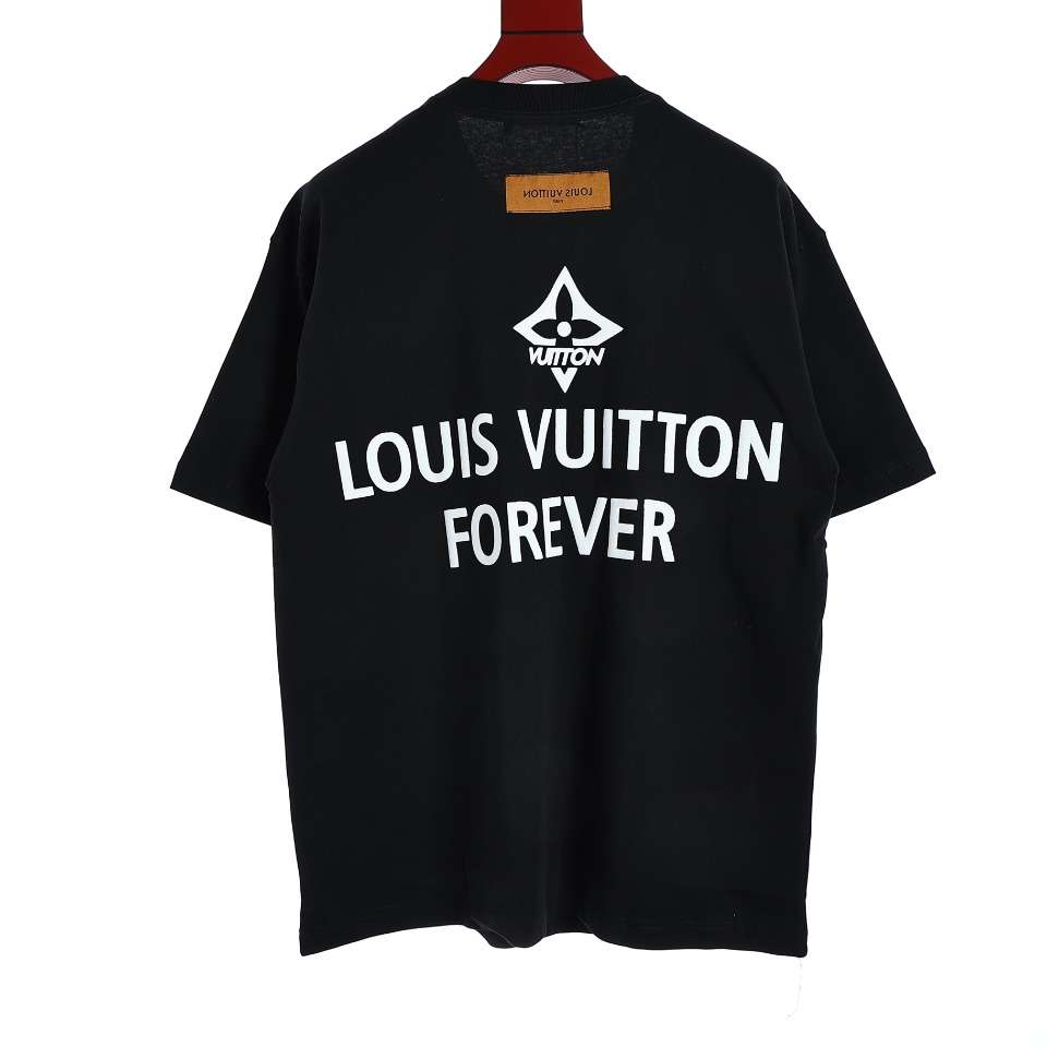 YESKICKS Louis Vuitton Foam Letter Print T-Shirt For Unisex Black And White