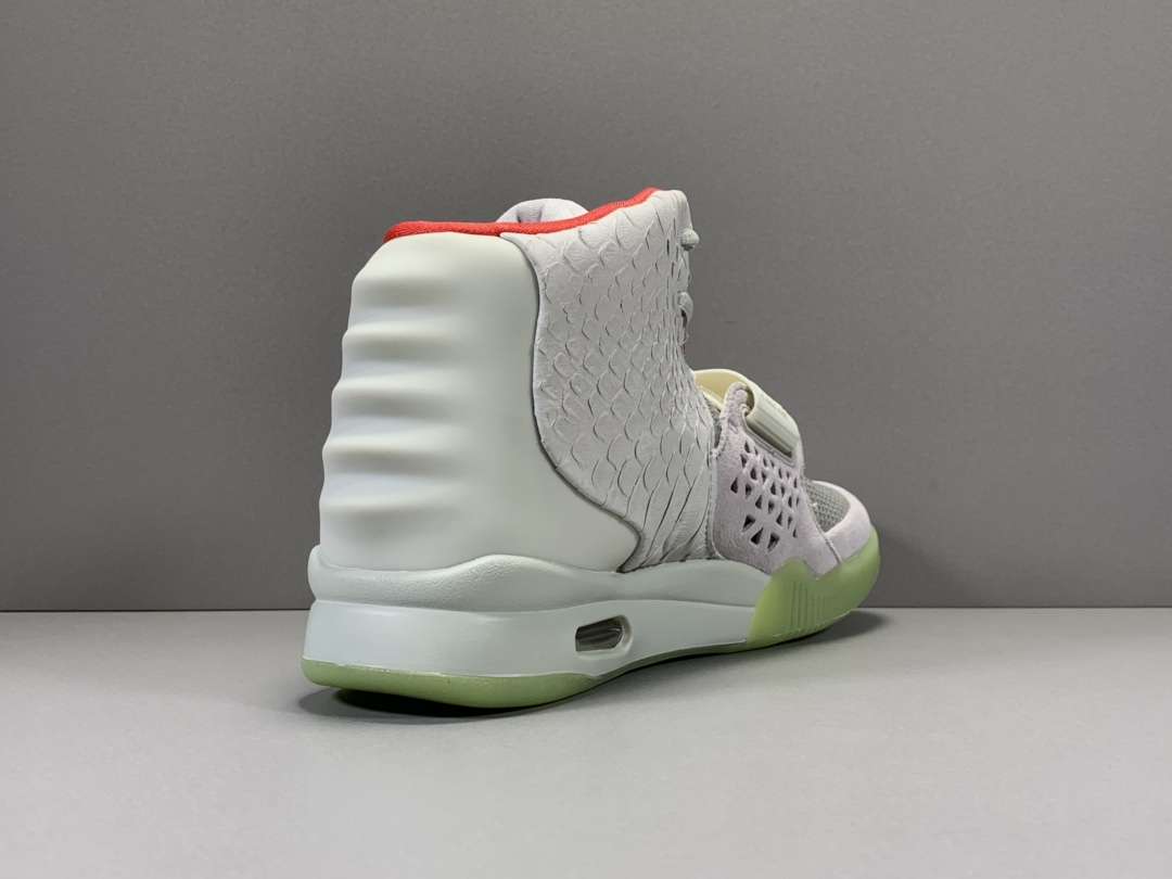 YESKICKS Nike Air Yeezy 2 Pure Platinum Replica 508214-010