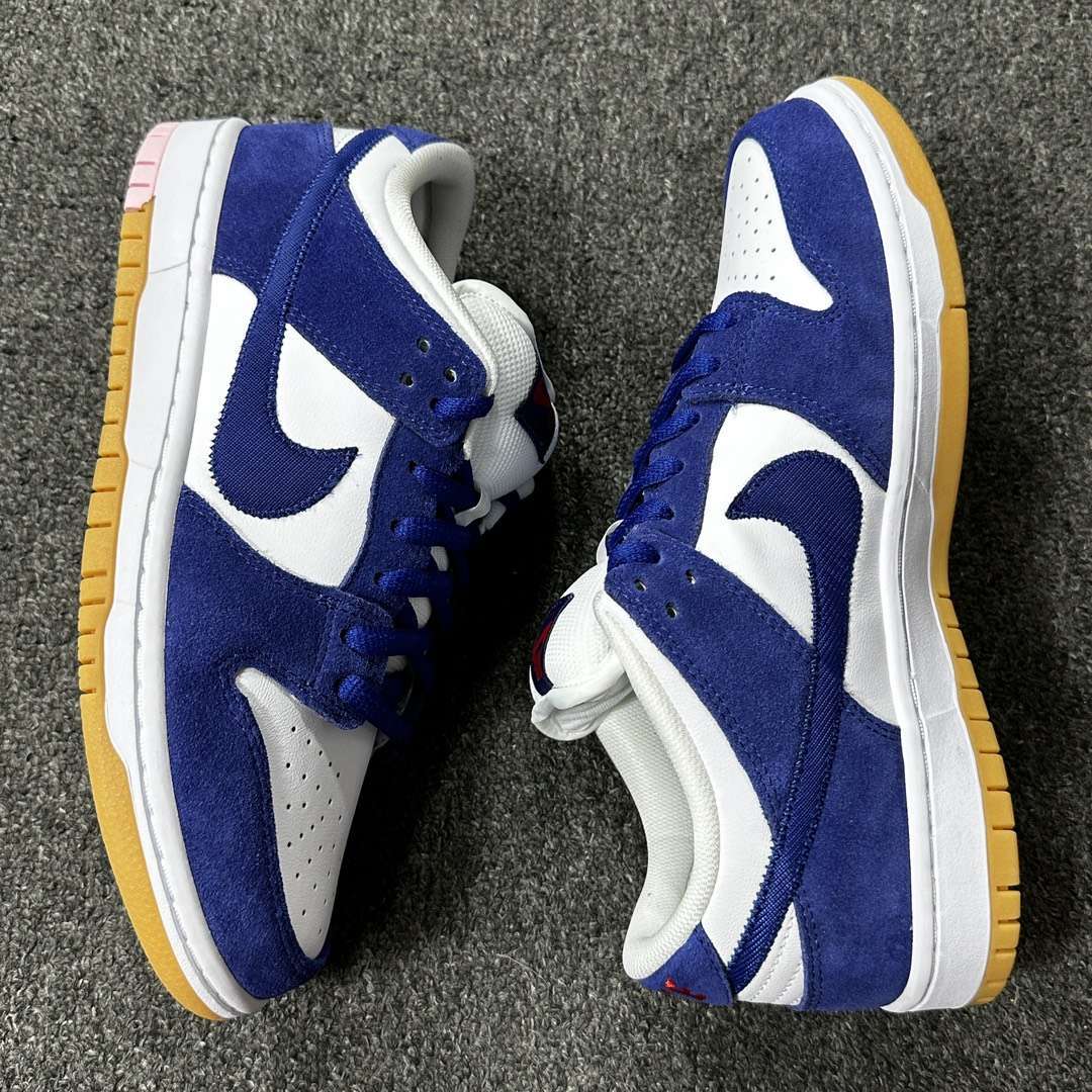 Nike SB Dunk Low Los Angeles Dodgers DO9395-400 Replica