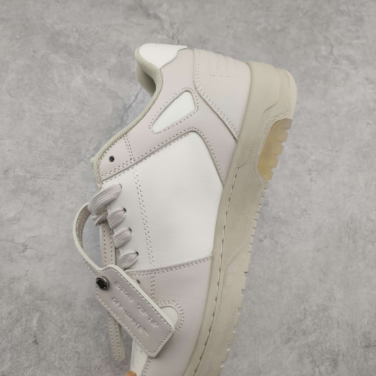 YESKICKS OFF-WHITE Out Of Office “OOO” Low Top Sneaker Replica