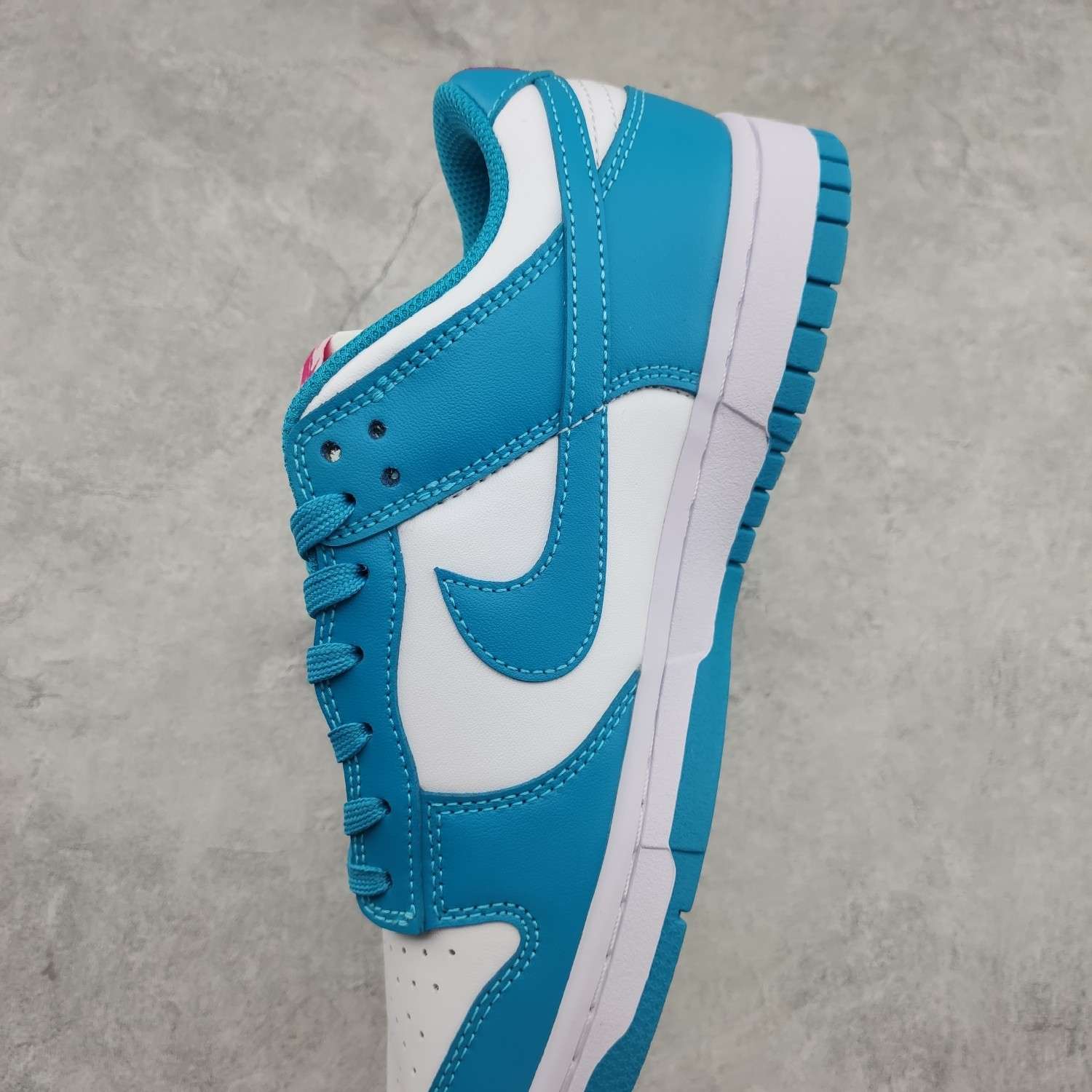 Nike Dunk Low South Beach FJ0739-100 Replica Sneaker