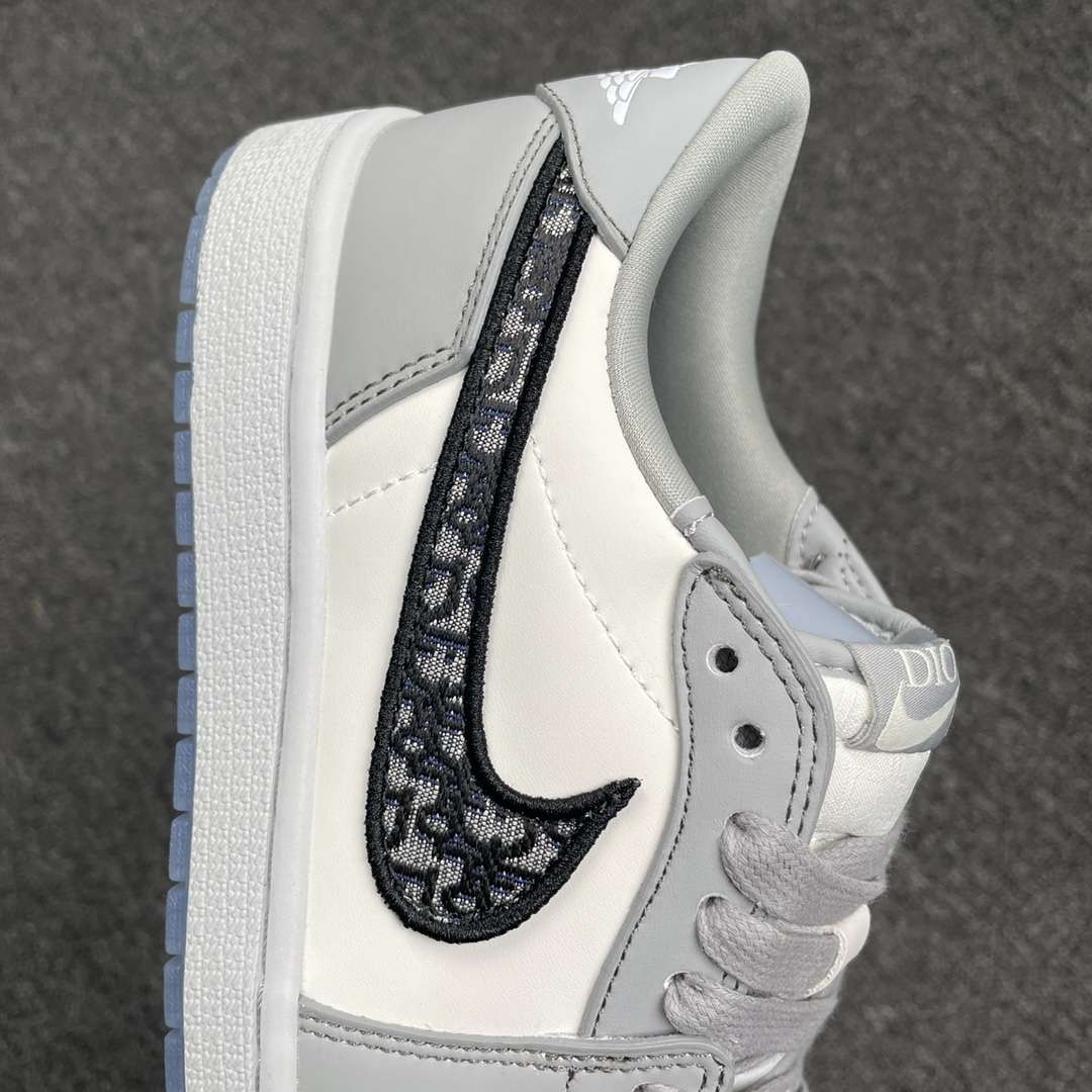 Air Jordan 1 Retro Low Top Dior CN8608 002 Replica Sneaker