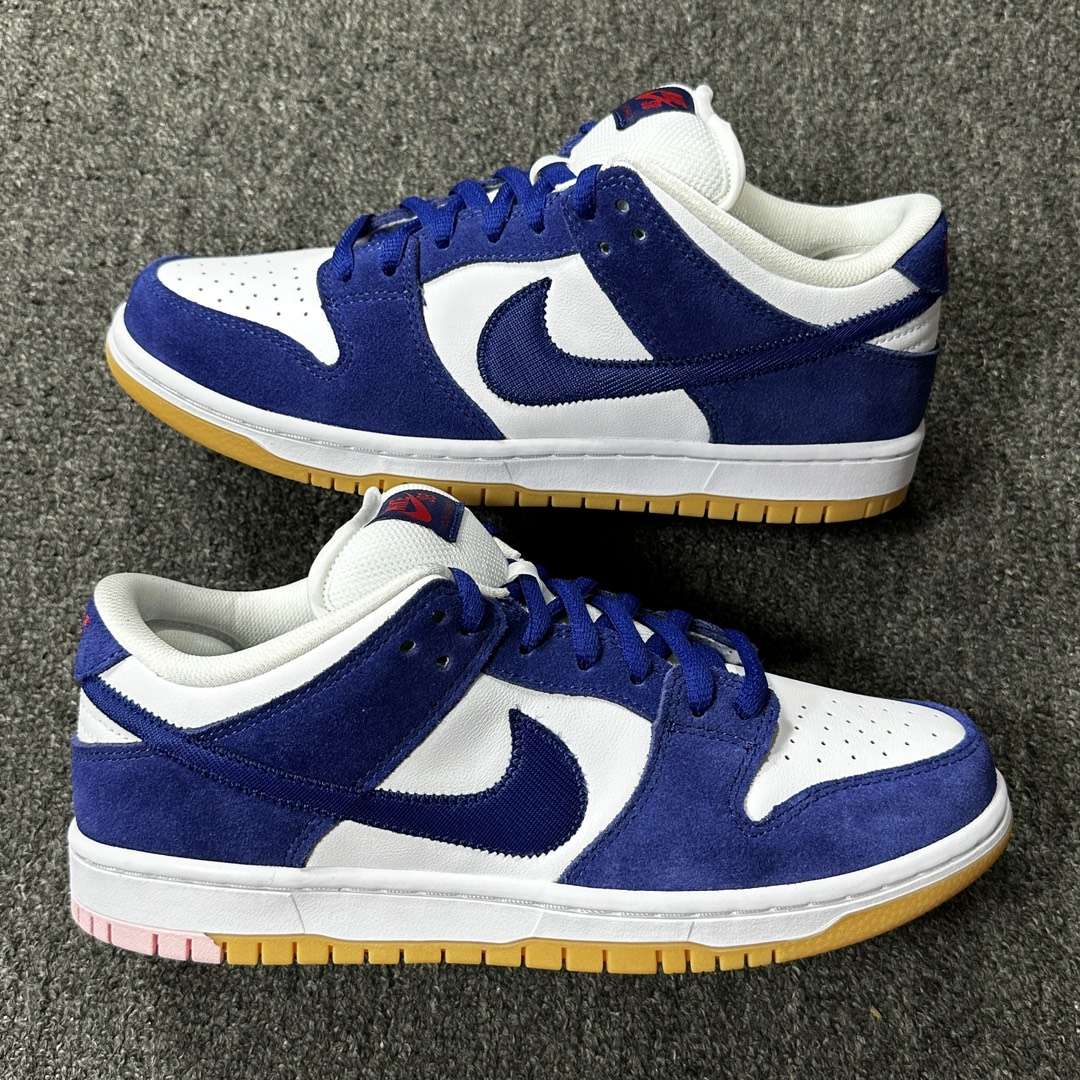 Nike SB Dunk Low Los Angeles Dodgers DO9395-400 Replica