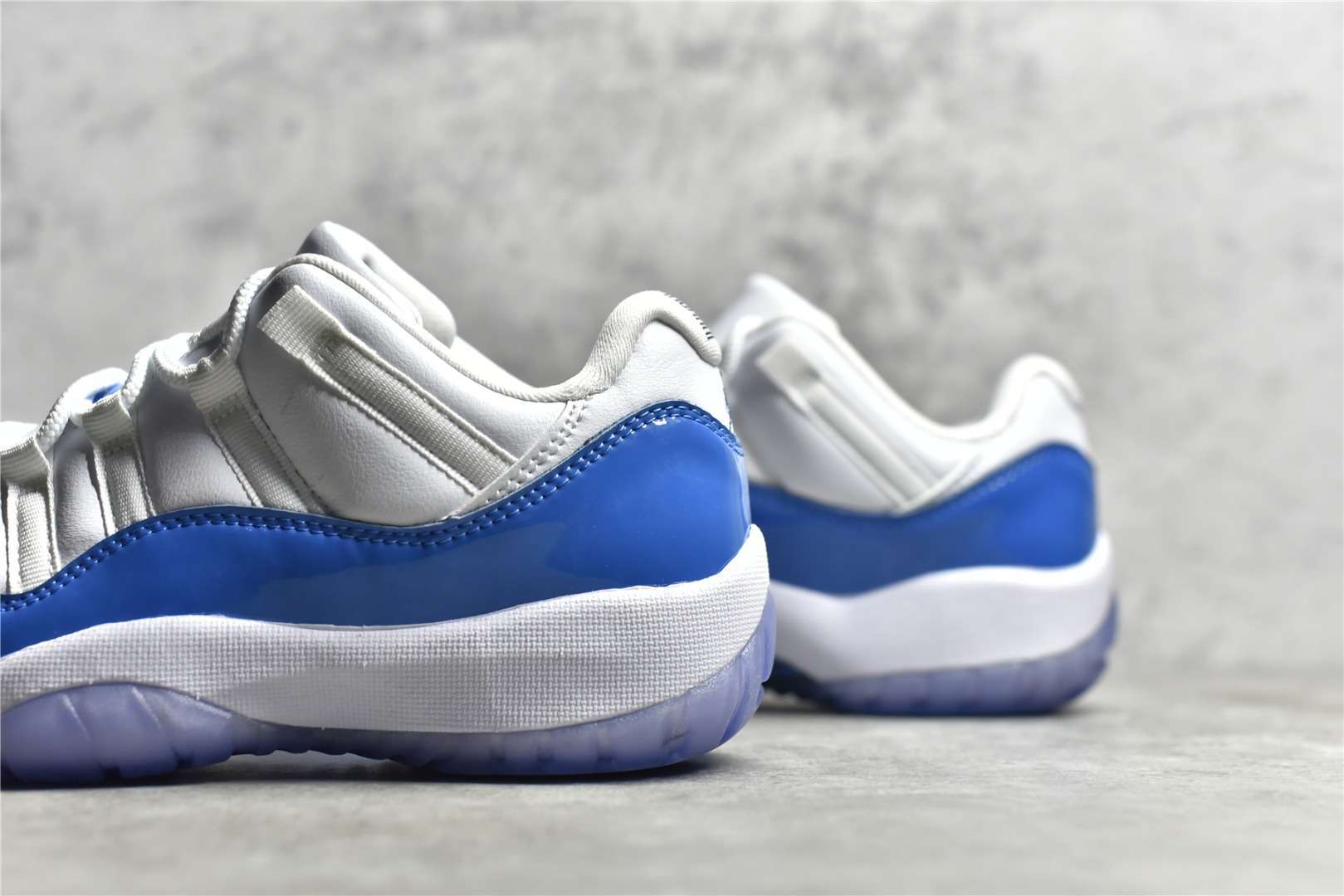 Air Jordan 11 Retro Low University Blue Replica 528895-106