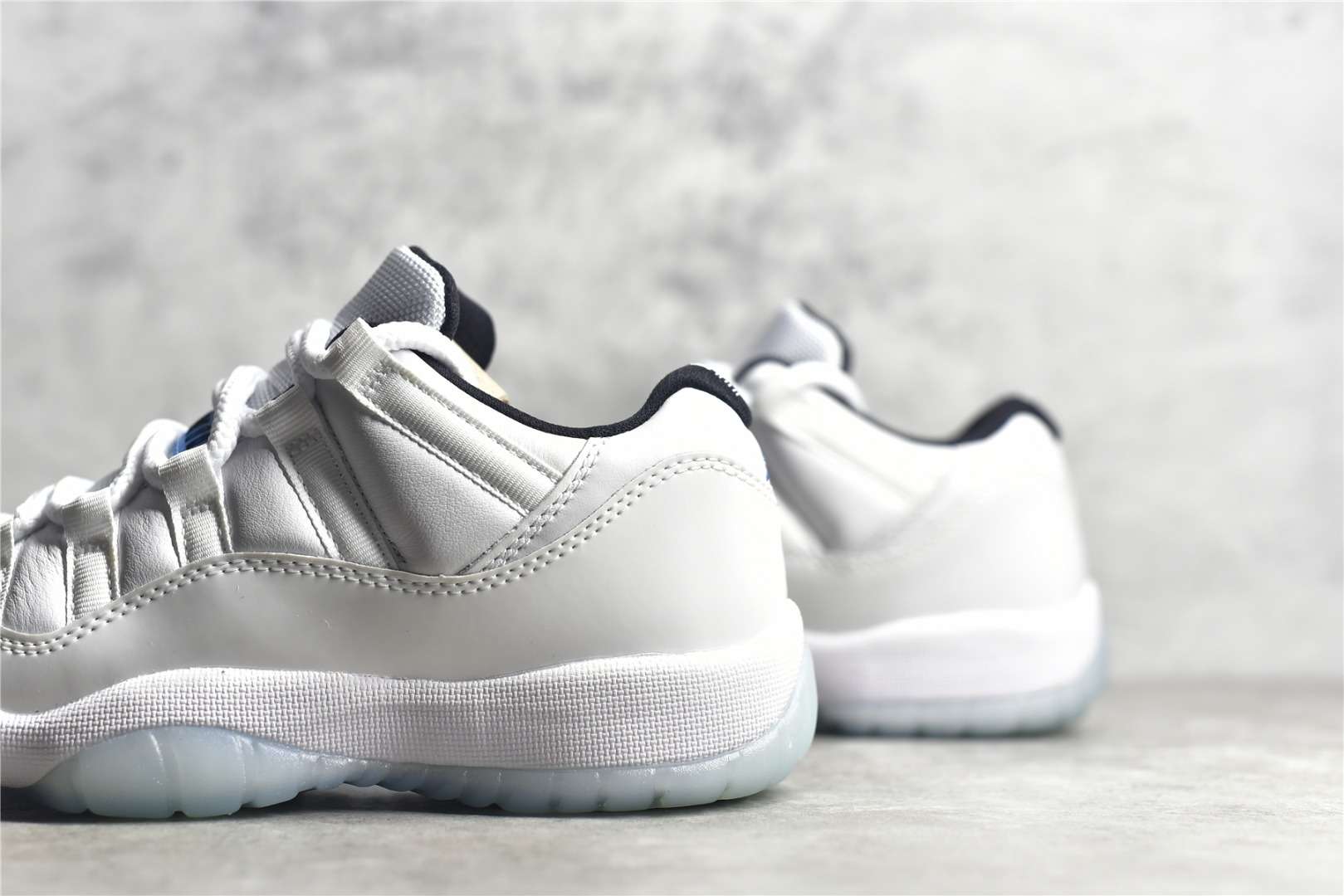 Air Jordan 11 Retro Low Legend Blue Replica Sneaker AV2187-117