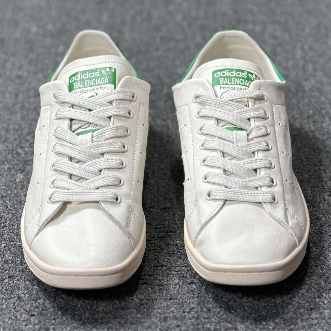 YESKICKS Balenciaga x Adidas Stan Smith Worn-Out White Green Replica Sneaker