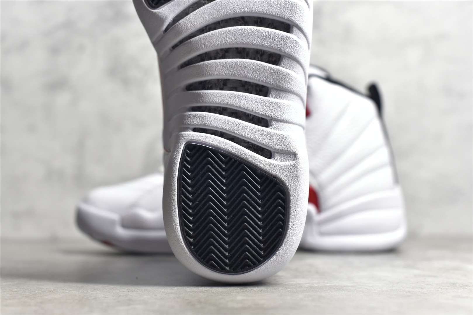 Air Jordan 12 Retro Twist Replica Sneaker CT8013-106