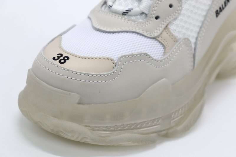 YESKICKS Balenciaga Triple S Clear Sole Sneaker Replica