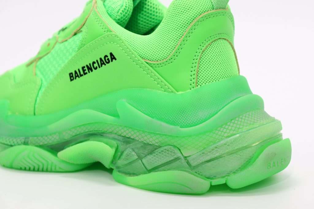 YESKICKS Balenciaga Triple S Clear Sole Sneaker Replica