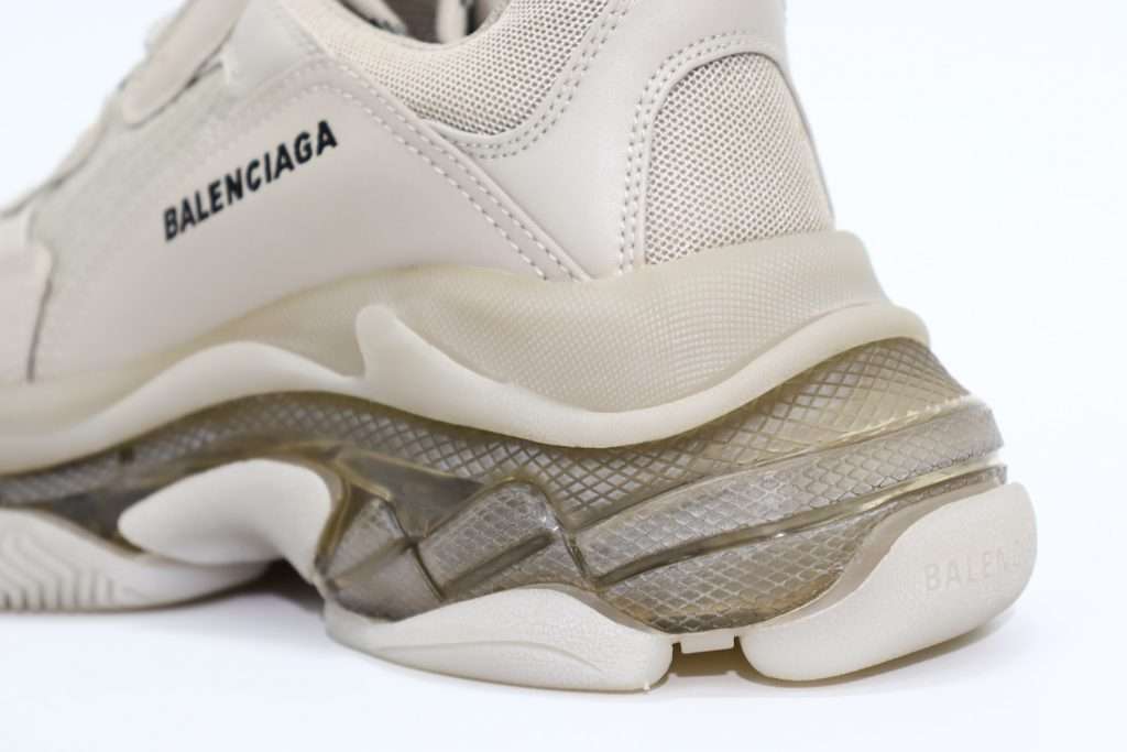 YESKICKS Balenciaga Triple S Clear Sole Sneaker Replica