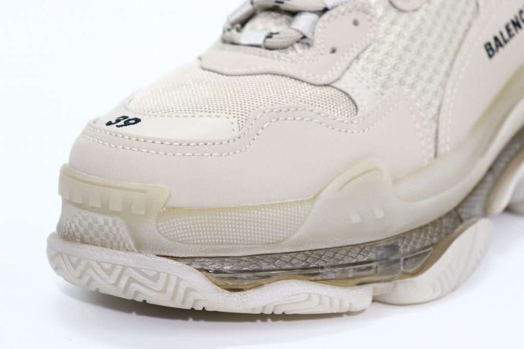 YESKICKS Balenciaga Triple S Clear Sole Sneaker Replica