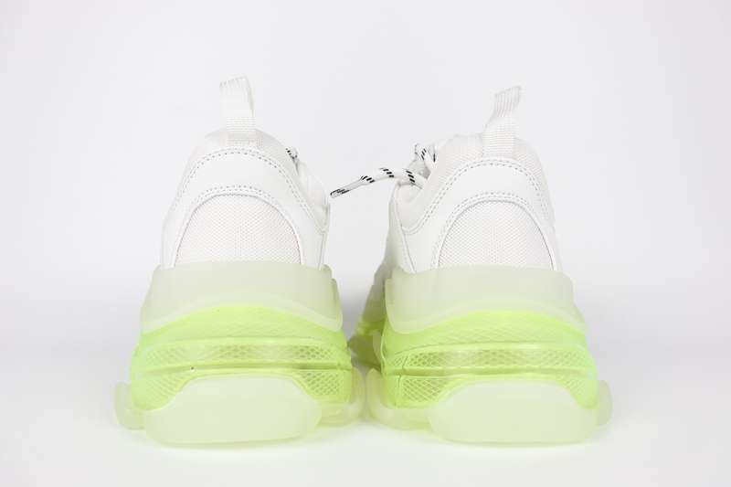 YESKICKS Balenciaga Triple S Clear Sole Sneaker Replica