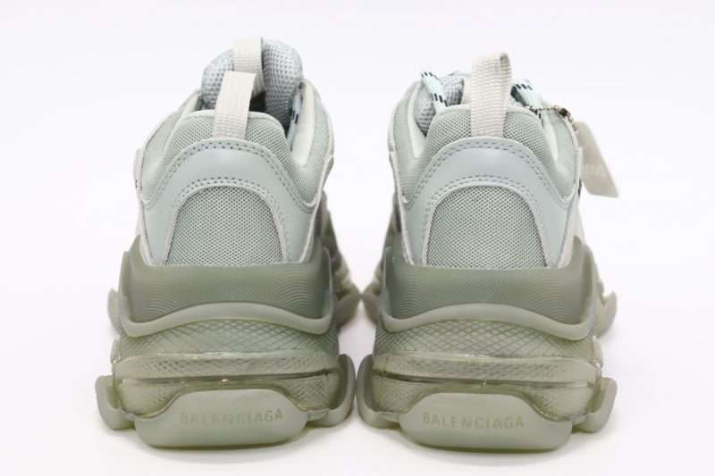 YESKICKS Balenciaga Triple S Clear Sole Sneaker Replica