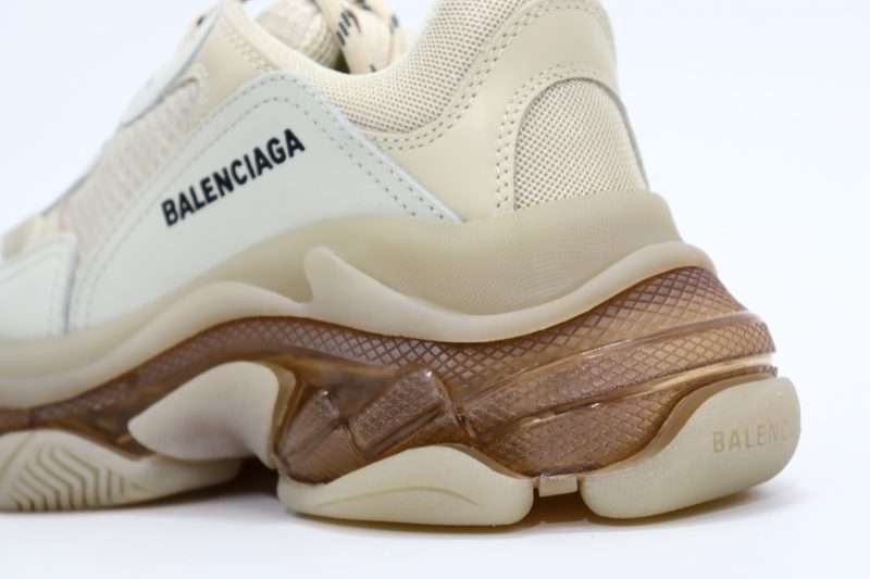 YESKICKS Balenciaga Triple S Clear Sole Sneaker Replica