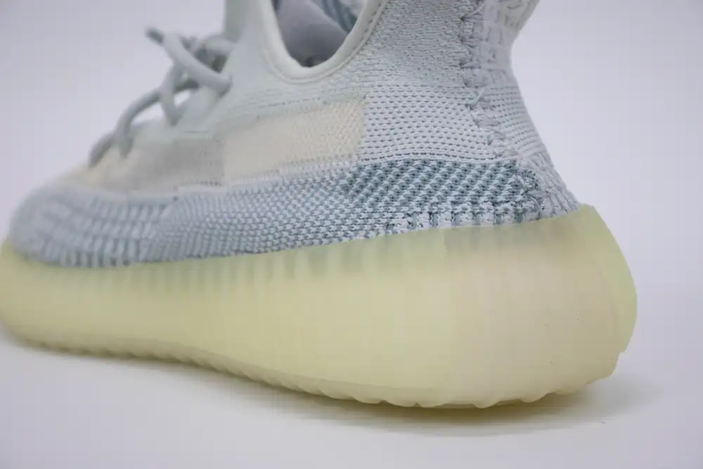 YESKICKS Adidas Yeezy Boost 350 V2 Cloud White (Non-Reflective) Replica FW3043