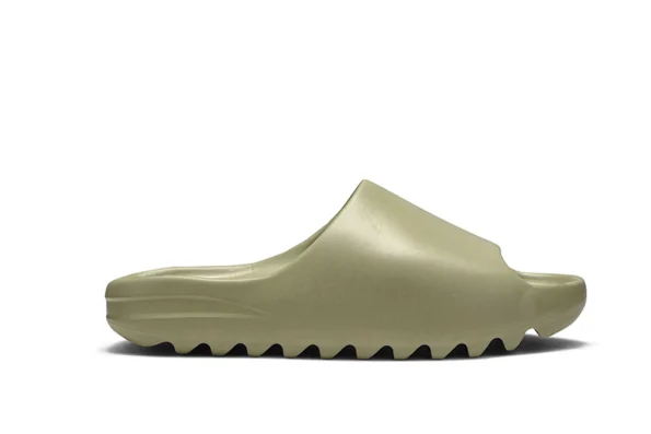 YESKICKS Yeezy Slide Resin (2022) FZ5904