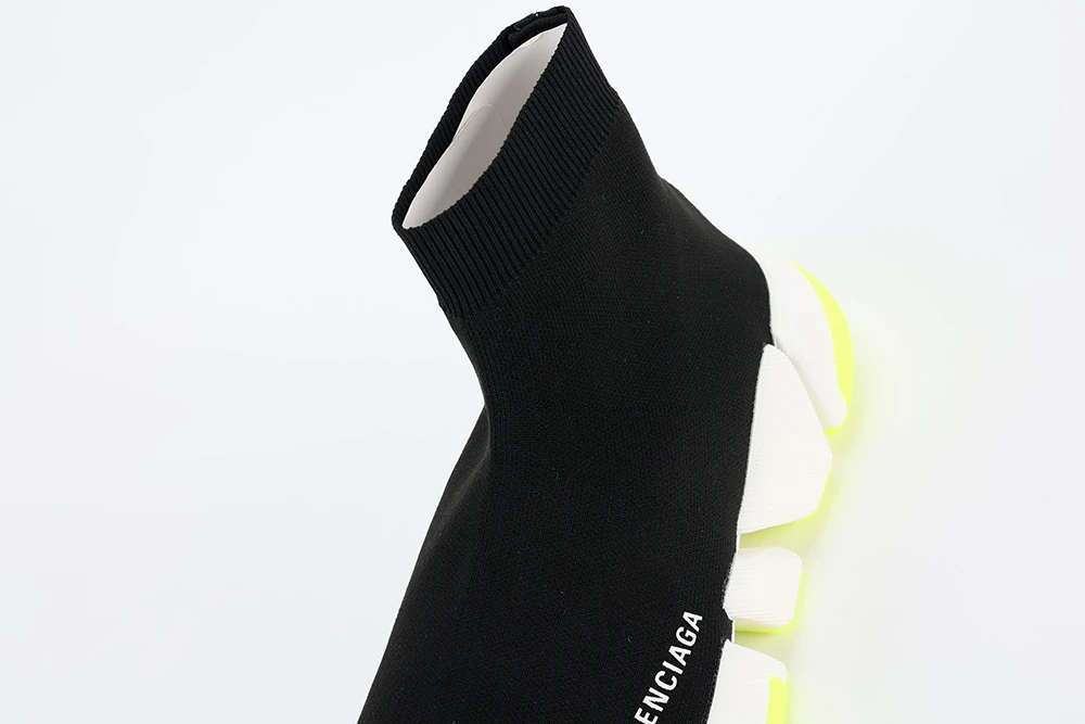 YESKICKS Balenciaga Speed Trainer Replica Sneaker